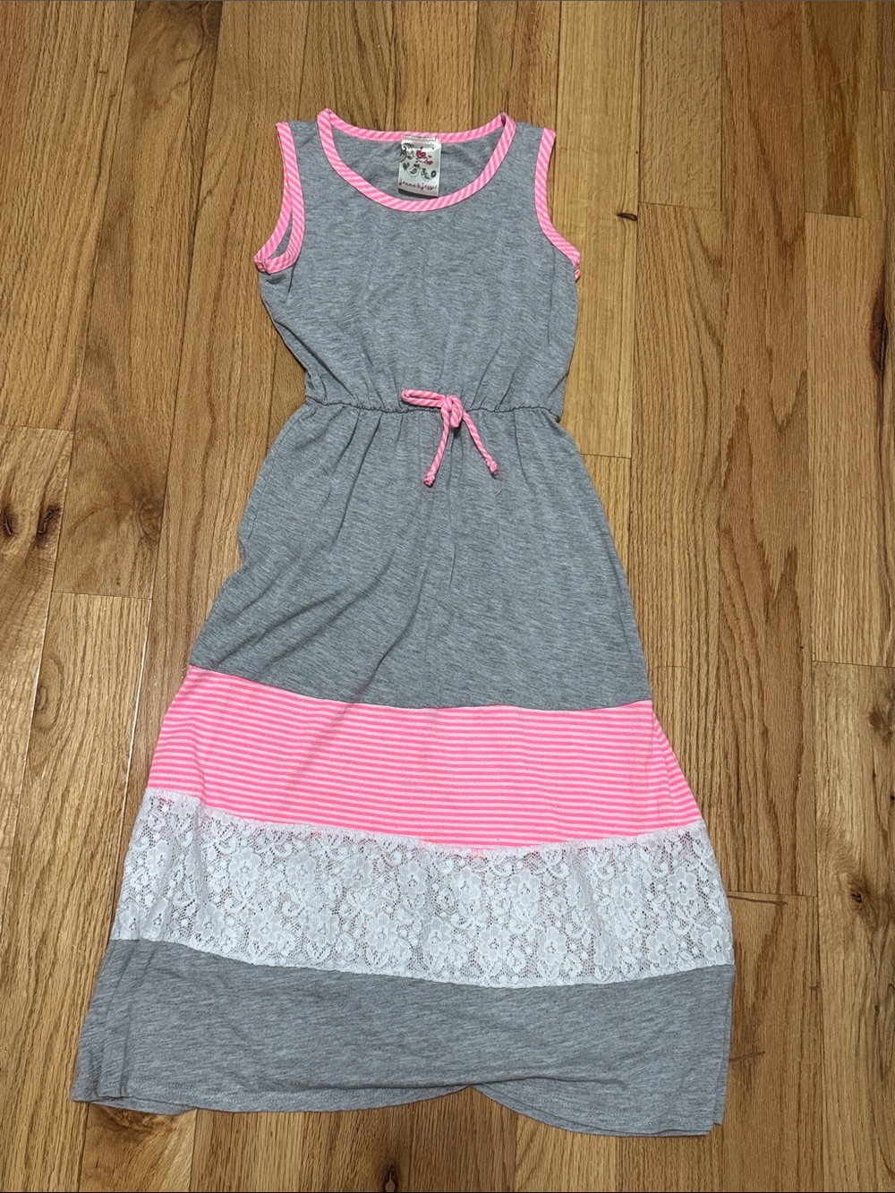 Girls' Gray and Pink Sleeveless Maxi Dress with Lace Accent